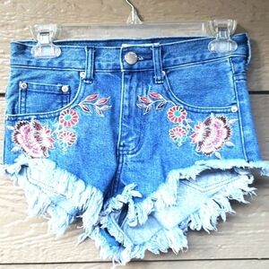 ASOS Glamorous Tall Embroidered Denim Shorts With Frayed Hem 6